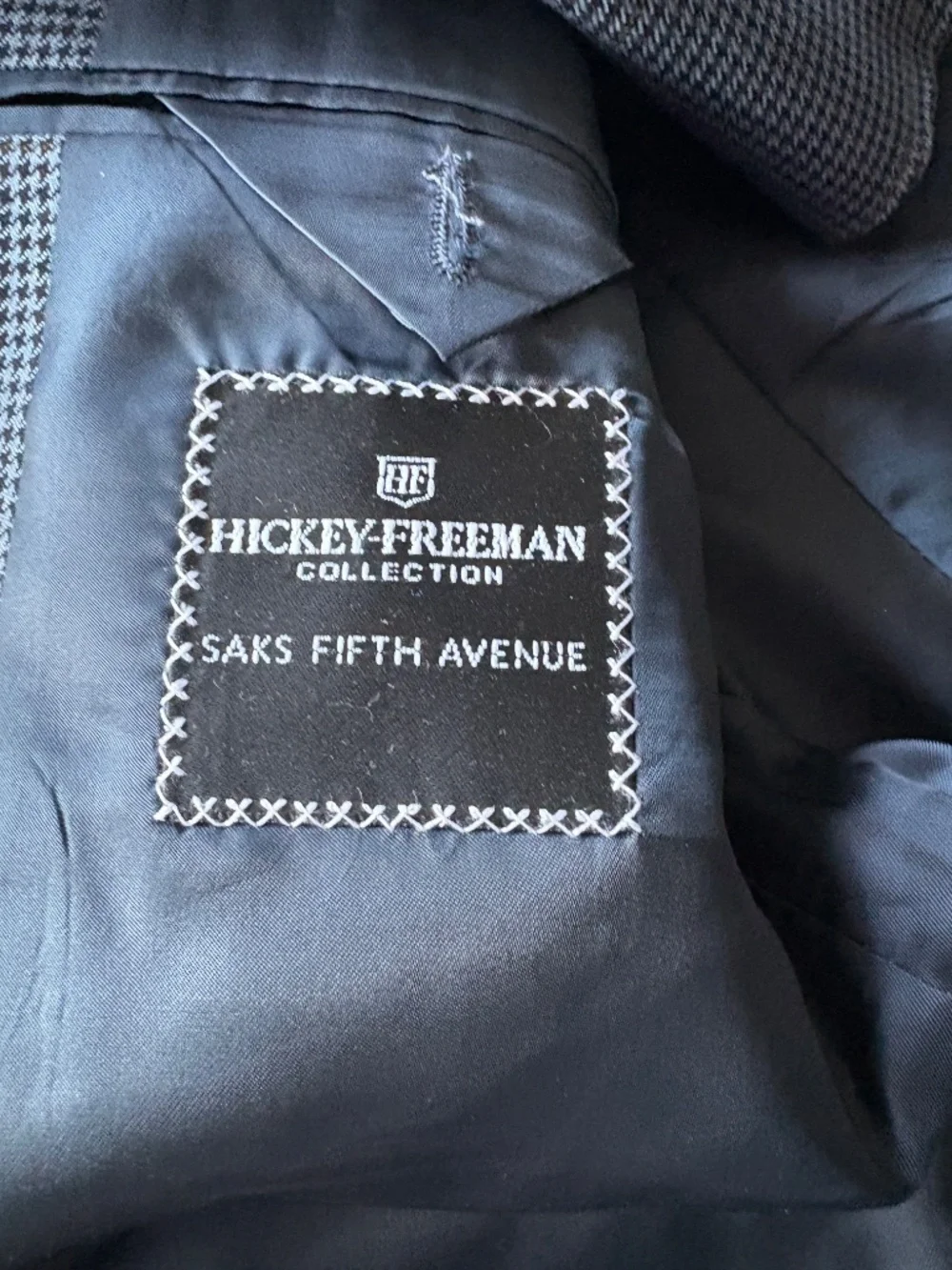 Hickey Freeman kind blazer